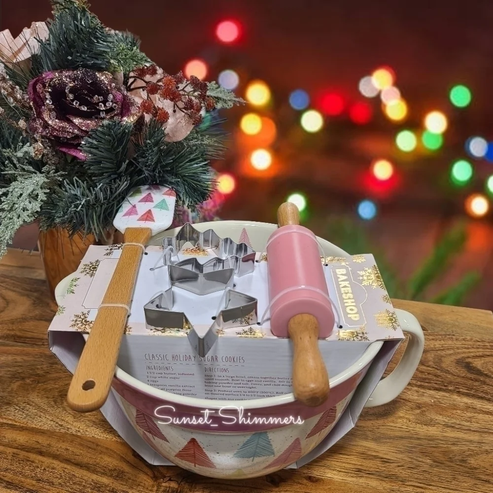5pc Pastel Christmas Tree Handle Mixing Bowl Spatula Cookie cutters Rolling Pin